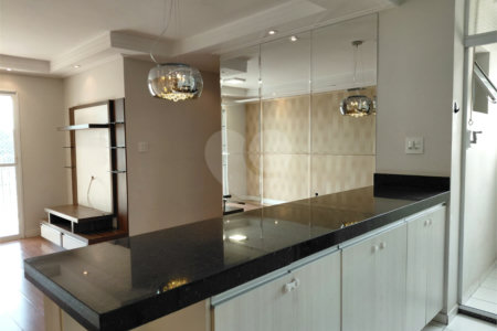 Apartamento à venda com 3 quartos, sendo 1 suíte, em Lapa, São Paulo, SP