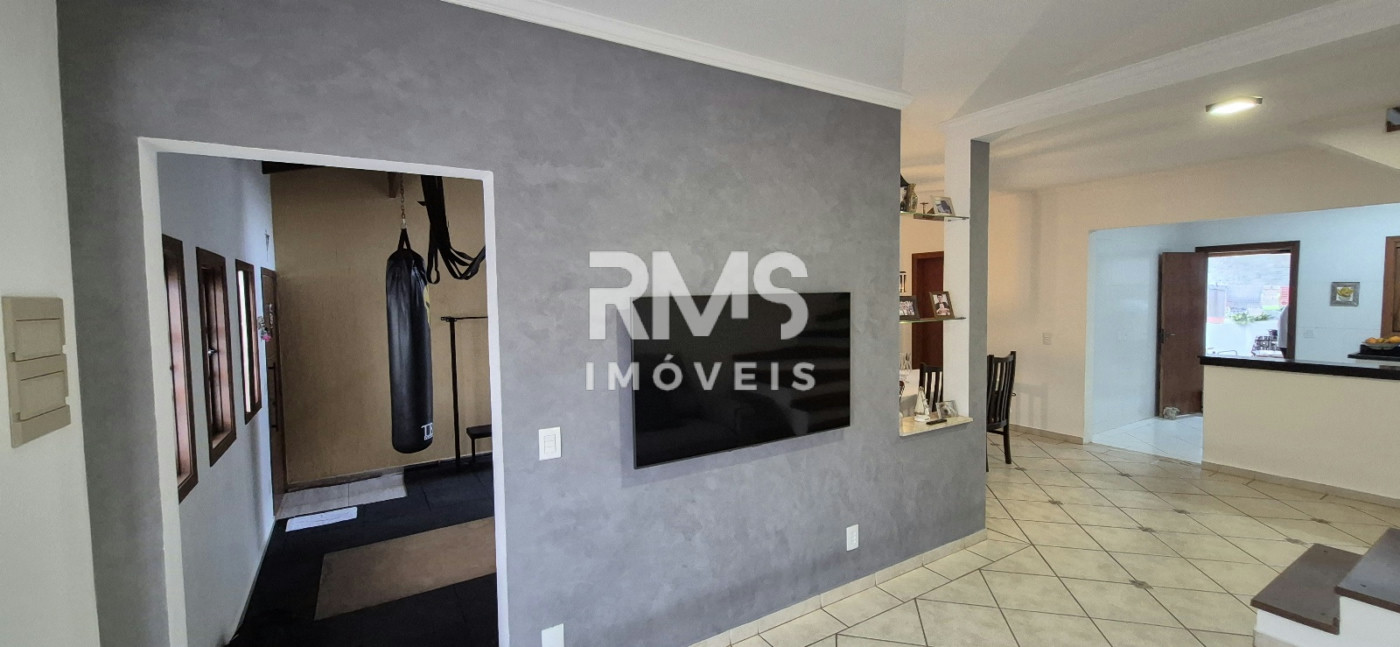 Casa à venda com 3 quartos, sendo 1 suíte, em Cond. Vila Aldea de Espana, Itu - SP