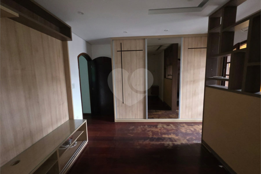 Sobrado à venda com 5 quartos, sendo 2 suítes, em Casa Verde, São Paulo, SP