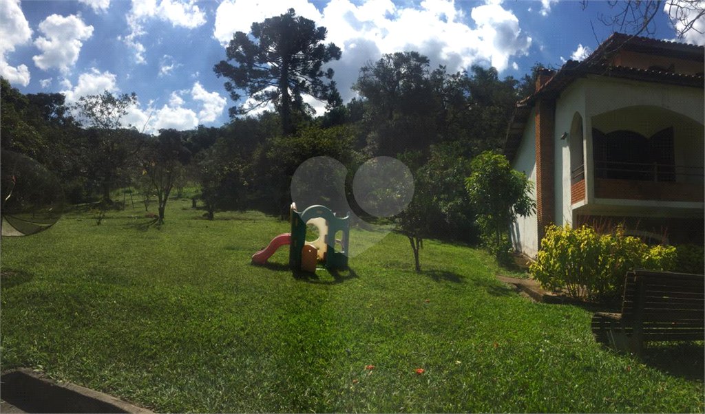 Sítio à venda com 9 quartos, sendo 4 suítes, em Remédios, Mairiporã, SP