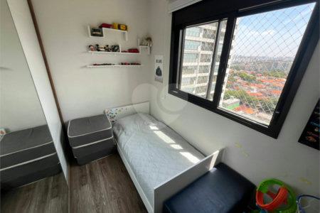 Apartamento à venda com 3 suítes em Campo Belo, São Paulo, SP