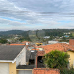 Sobrado à venda com 3 quartos, sendo 2 suítes, em Vila Granada, Mairinque, SP