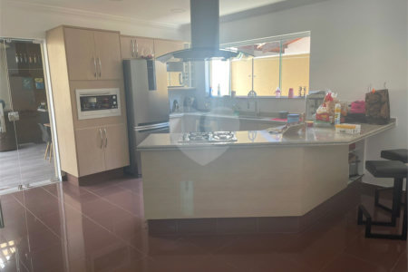 Casa à venda com 3 suítes no condomínio Valença, Sorocaba - SP