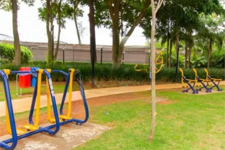Apartamento à venda com 4 quartos, sendo 2 suítes, em Vila Anastácio, São Paulo, SP