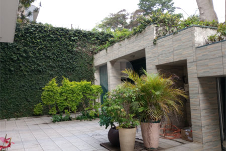 Casa à venda com 3 quartos, sendo 1 suíte, em Jardim São Paulo(zona Norte), São Paulo, SP