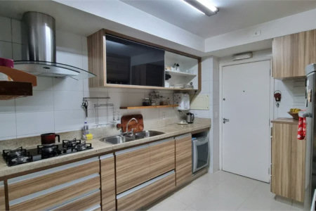 Apartamento à venda com 3 suítes em Jardim Londrina, São Paulo, SP