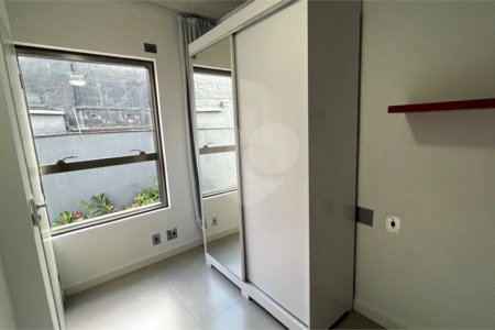 Apartamento à venda com 2 quartos, sendo 1 suíte,  em Carandiru, São Paulo, SP