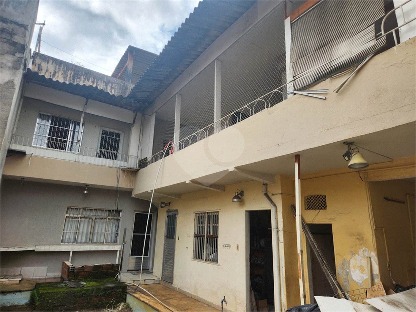 Casa à venda com 3 quartos, sendo 2 suítes, em Lapa, São Paulo, SP