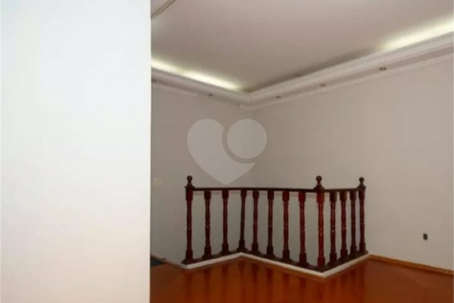 Sobrado à venda ou para alugar com 3 quartos, sendo 1 suíte,  em Santana, São Paulo, SP