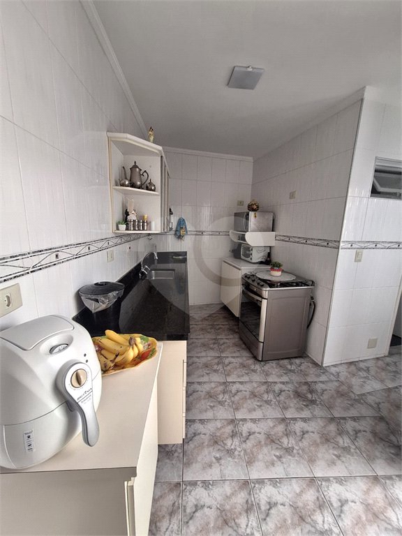 Sobrado à venda com 3 quartos, sendo 1 suíte, em Vila Santa Terezinha (zona Norte), São Paulo, SP