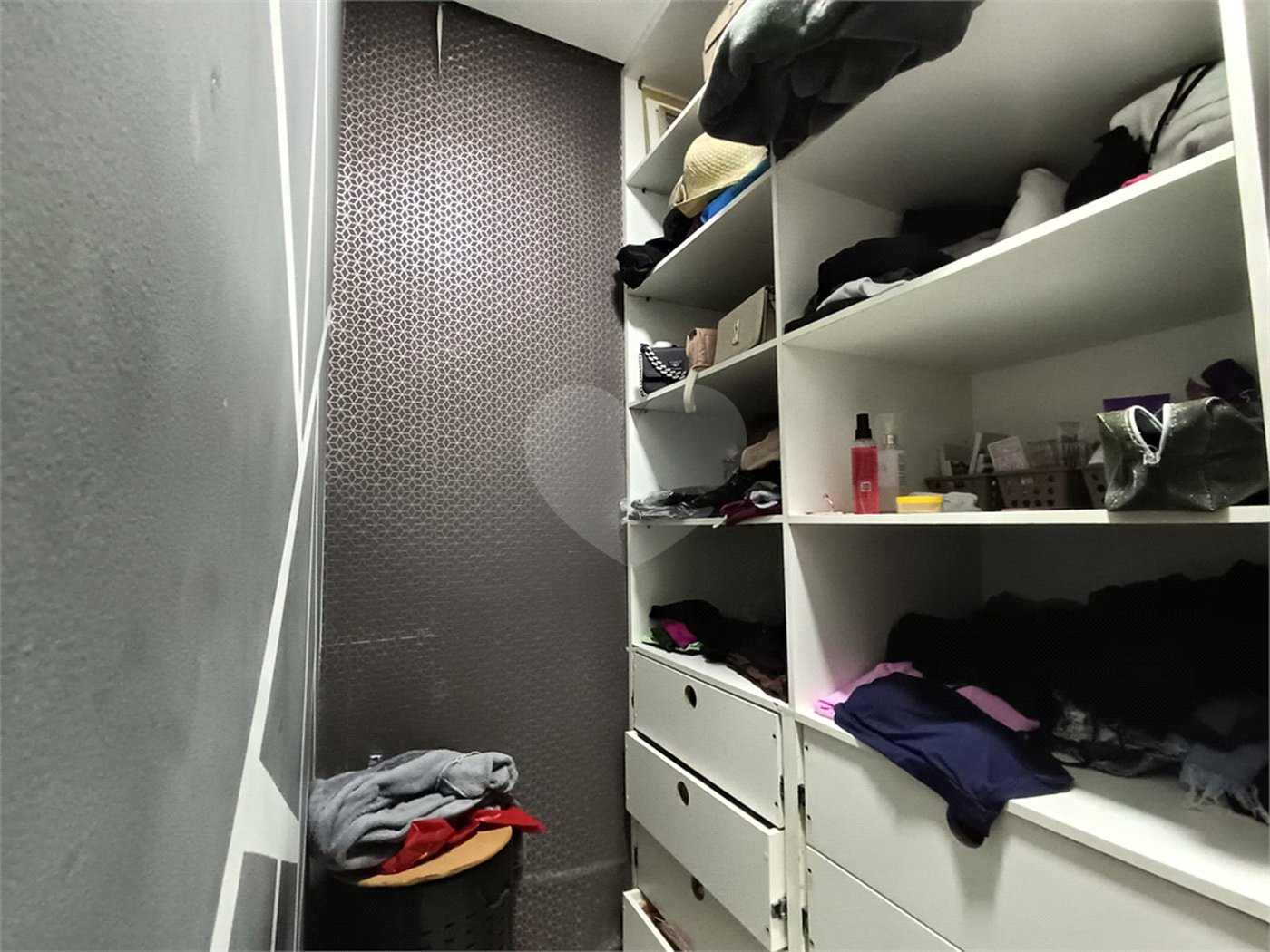 Casa à venda com 4 quartos, sendo 2 suítes, em Parque Jataí, Votorantim, SP