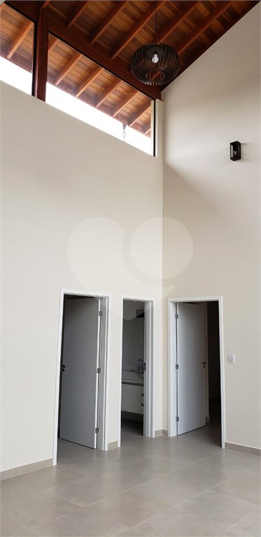 Casa para alugar com 3 quartos, sendo 1 suíte,  em Jardim dos Pinheiros, Atibaia, SP