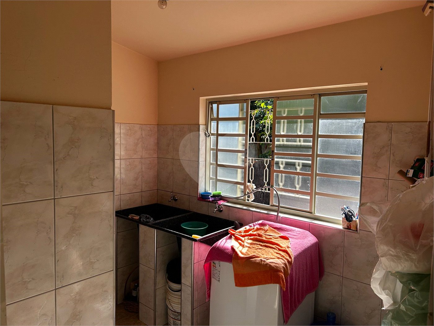 Casa à venda com 2 quartos, sendo 1 suíte,  em Chapadinha, Itapetininga, SP