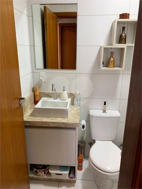 Apartamento à venda com 2 quartos, sendo 1 suíte,  em Jardim Ferreira, Sorocaba, SP