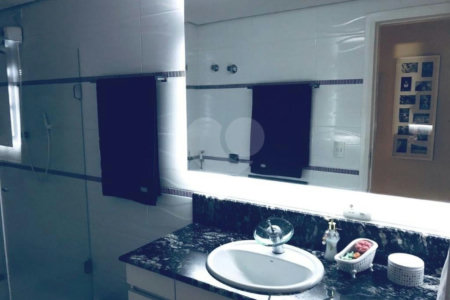 Apartamento à venda com 2 quartos em Vila Alexandria, São Paulo, SP
