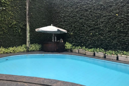 Casa à venda com 5 quartos, sendo 2 suítes, em Jardim Everest, São Paulo, SP