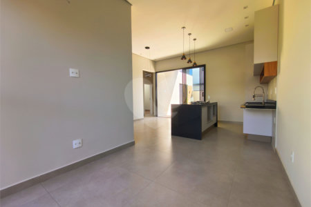Casa à venda com 3 quartos, sendo 1 suíte, no condomínio Terras de São Francisco, Sorocaba - SP