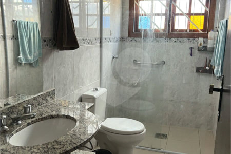 Casa à venda com 3 quartos, sendo 1 suíte, em Retiro das Fontes, Atibaia, SP