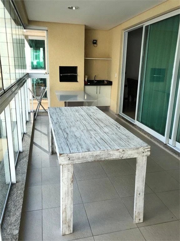 Apartamento à venda com 3 suítes em Santana, São Paulo, SP