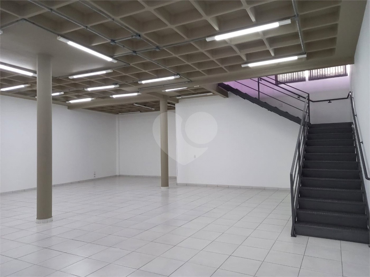 Salão Comercial para alugar em Jardim Brasil, Atibaia, SP