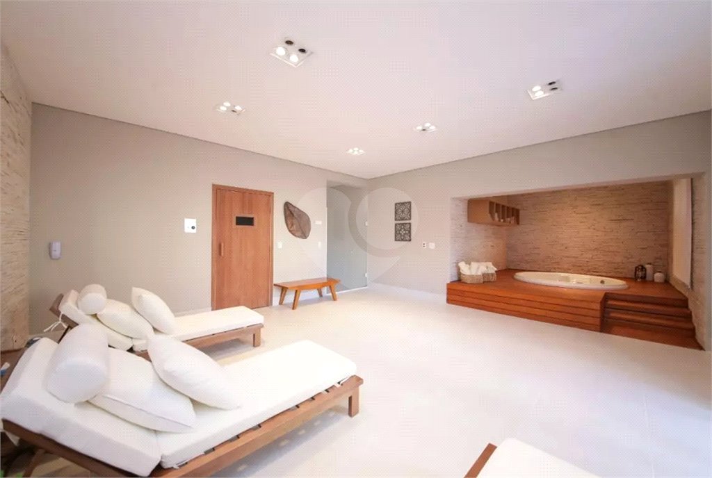 Apartamento à venda com 3 quartos, sendo 2 suítes, no Centro, São Bernardo do Campo, SP