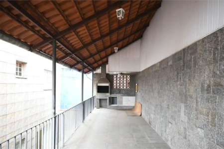 Casa à venda com 4 quartos, sendo 3 suítes,  em Super Quadra Morumbi, São Paulo, SP