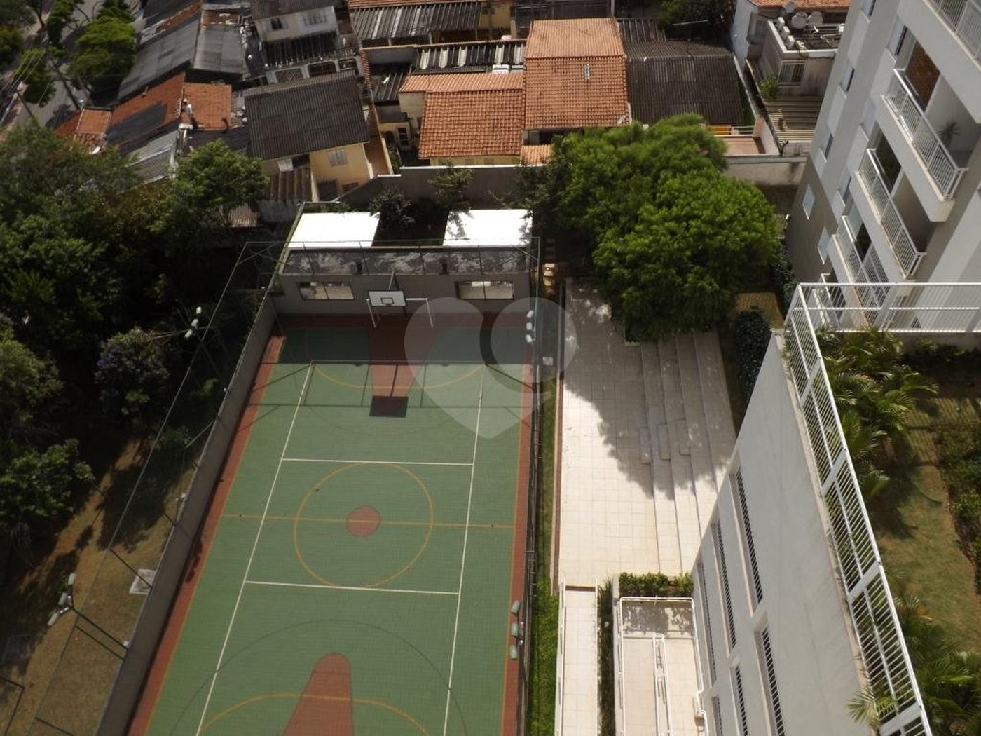 Apartamento à venda com 3 quartos, sendo 1 suíte, em Cidade São Francisco, São Paulo, SP
