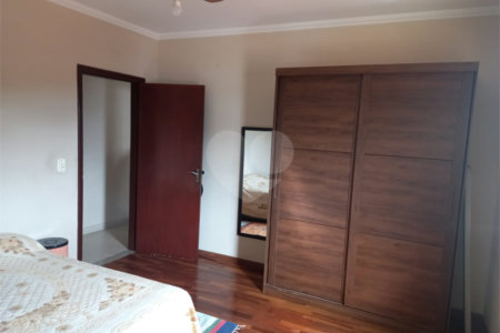 Casa à venda com 3 quartos, sendo 1 suíte,  em Parada Inglesa, São Paulo, SP