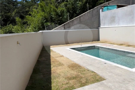 Casa à venda com 3 suítes no condomínio Reserva São Nicolau, Atibaia - SP