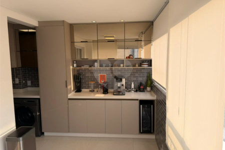 Apartamento à venda com 2 quartos, sendo 1 suíte, em Barra Funda, São Paulo, SP