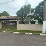 Casa à venda com 4 quartos, sendo 1 suíte, no condomínio Marf II, Bom Jesus dos Perdões - SP