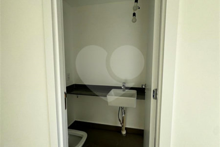 Apartamento à venda com 2 suítes em Pinheiros, São Paulo, SP
