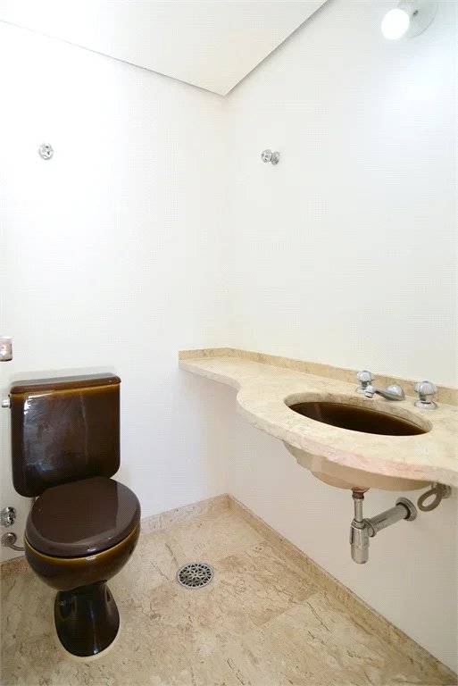 Apartamento à venda com 4 quartos, sendo 2 suítes, em Brooklin Paulista, São Paulo, SP