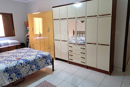 Casa à venda com 2 quartos, sendo 1 suíte,  em Jardim Saira, Sorocaba, SP