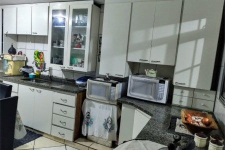 Sobrado à venda com 2 quartos, sendo 1 suíte, em Jardim Vale das Virtudes, São Paulo, SP