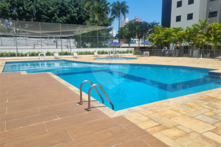Apartamento à venda com 3 quartos, sendo 1 suíte, em Santo Amaro, São Paulo, SP