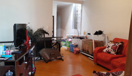 Sobrado à venda com 2 quartos, sendo 1 suíte,  em Tremembé, São Paulo, SP
