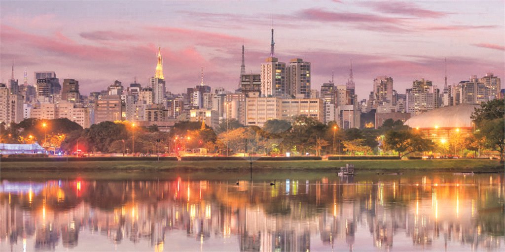 Apartamento à venda com 4 quartos, sendo 3 suítes, em Vila Clementino, São Paulo, SP