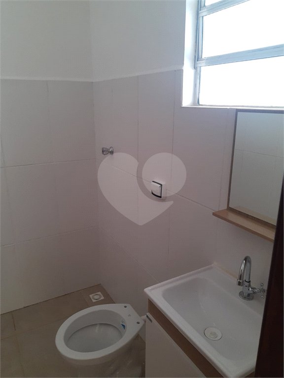 Casa à venda com 4 quartos em Lopes de Oliveira, Sorocaba, SP
