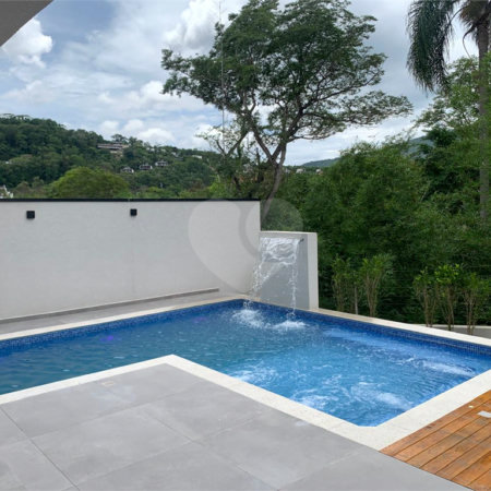 Casa à venda com 4 suítes no condomínio Reserva São Nicolau, Atibaia - SP
