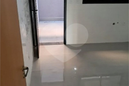 Sobrado à venda com 2 quartos, sendo 1 suíte, em Vila Nina, São Paulo, SP