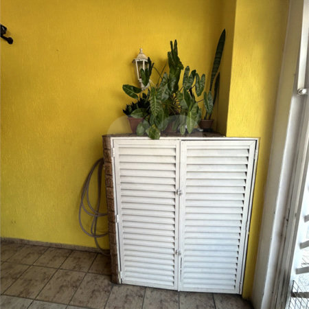 Sobrado à venda com 3 quartos em Jardim Santo Antoninho, São Paulo, SP