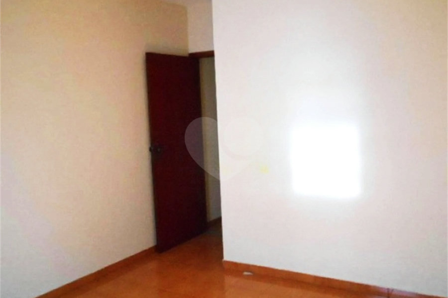 Sobrado à venda com 3 quartos, sendo 1 suíte,  em Santa Terezinha, São Paulo, SP
