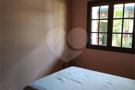 Casa à venda com 7 quartos, sendo 3 suítes, em Fazenda Marajoara, Campo Limpo Paulista, SP