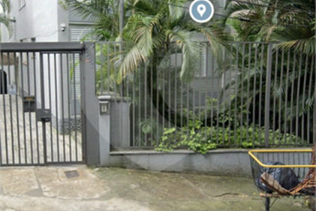 Apartamento à venda com 2 quartos, sendo 1 suíte,  em Vila Madalena, São Paulo, SP
