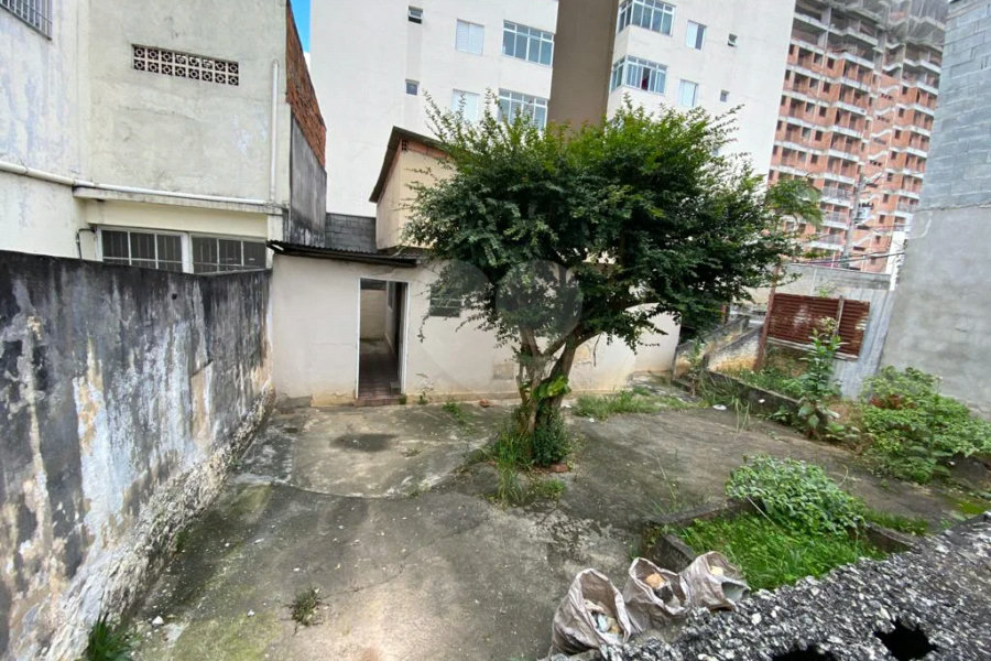 Casa Térrea à venda com 4 quartos em Tucuruvi, São Paulo, SP