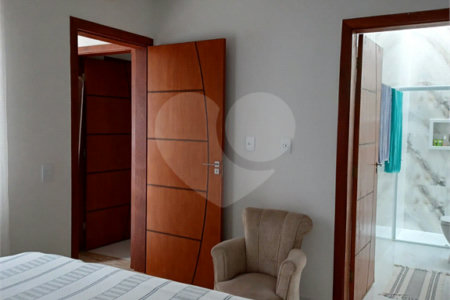 Casa à venda com 3 quartos, sendo 2 suítes, no condomínio Montreal Residence, Indaiatuba - SP