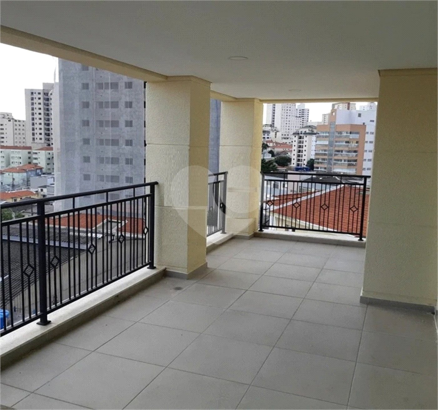 Apartamento à venda com 3 quartos, sendo 1 suíte, em Vila Paulicéia, São Paulo, SP