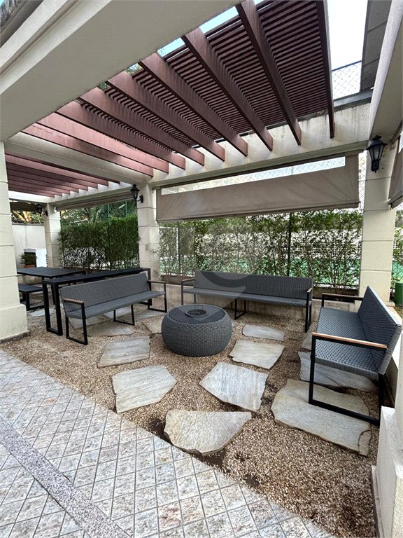 Apartamento à venda com 3 suítes em Indianópolis, São Paulo, SP