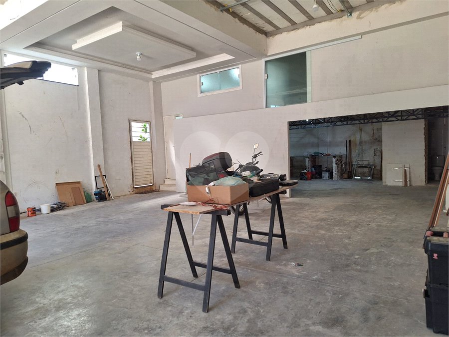 Salão Comercial para alugar em Vila Eldorado, Itapetininga, SP